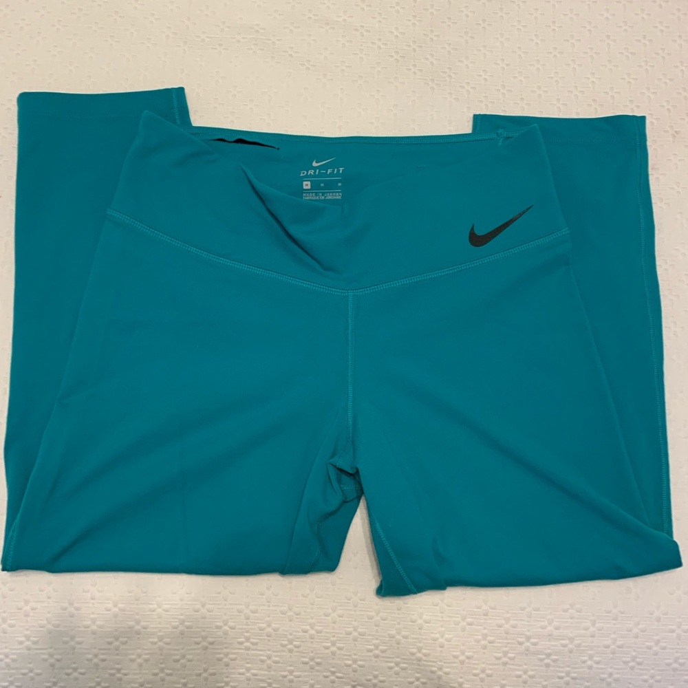 Crop Nike leggings